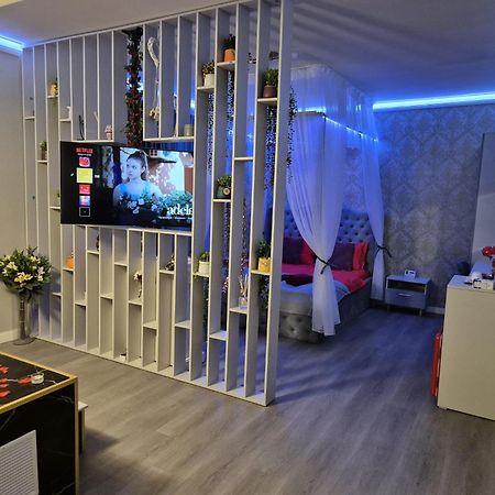 Afi Discret Jacuzzi Apartment บูคาเรสต์ ภายนอก รูปภาพ